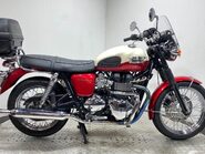 Triumph Bonneville 865 8