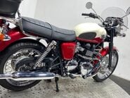 Triumph Bonneville 865 4