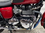 Triumph Bonneville 865 12