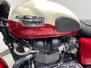 Triumph Bonneville 865 25