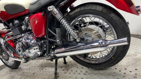 Triumph Bonneville 865 29