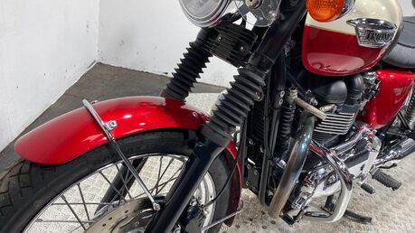 Triumph Bonneville 865 47