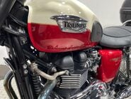 Triumph Bonneville 865 57