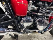Triumph Bonneville 865 6