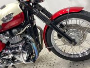 Triumph Bonneville 865 42