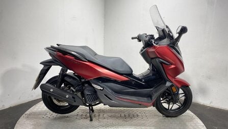 Honda Forza 125 NSS 125 AD-K