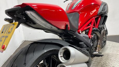 Ducati Diavel DIAVEL 4