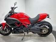 Ducati Diavel DIAVEL 10