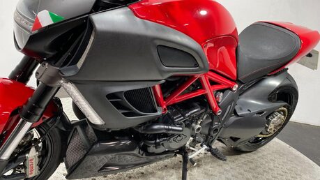 Ducati Diavel DIAVEL 16