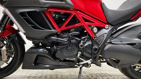 Ducati Diavel DIAVEL 17