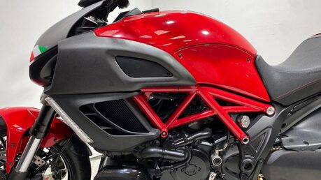 Ducati Diavel DIAVEL 29