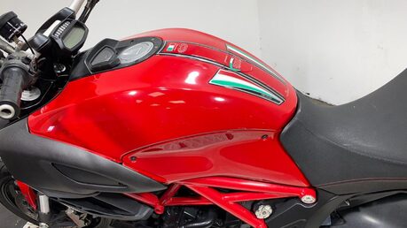 Ducati Diavel DIAVEL 31