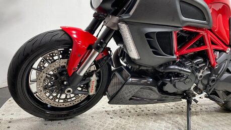 Ducati Diavel DIAVEL 42