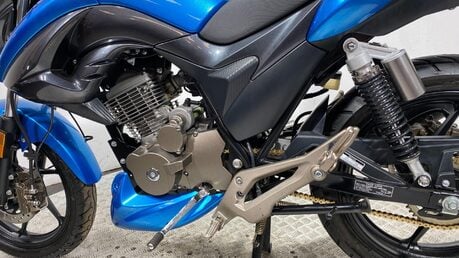 Lexmoto Isca ISCA SK125-L 20
