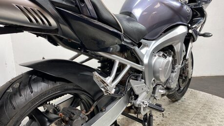 Yamaha FZ FZ6 44