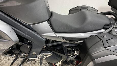 Triumph Sprint SPRINT ST 1050 27