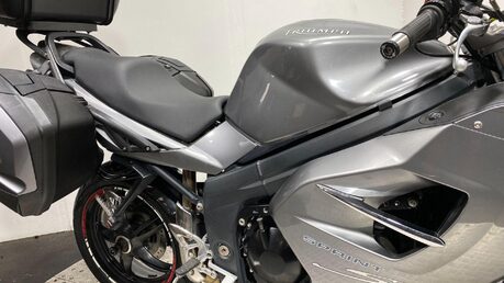 Triumph Sprint SPRINT ST 1050 46