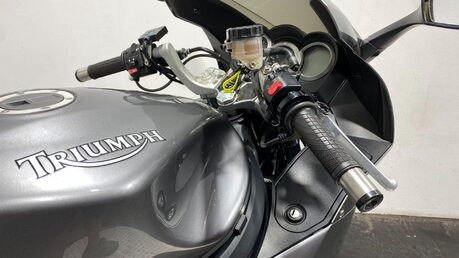 Triumph Sprint SPRINT ST 1050 22