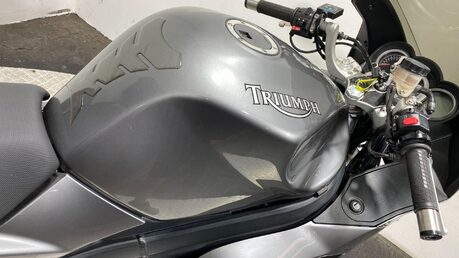 Triumph Sprint SPRINT ST 1050 21