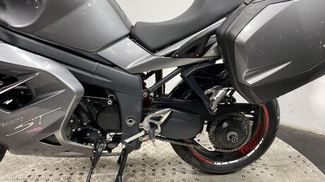 Triumph Sprint SPRINT ST 1050 57