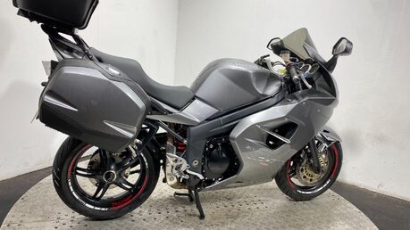 Triumph Sprint SPRINT ST 1050 8