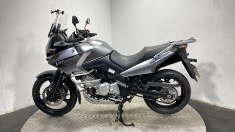 Suzuki V-Strom 650 GT 9