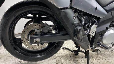 Suzuki V-Strom 650 GT 21