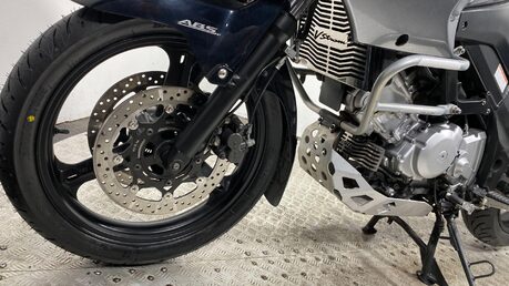 Suzuki V-Strom 650 GT 48