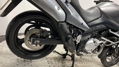 Suzuki V-Strom 650 GT 19