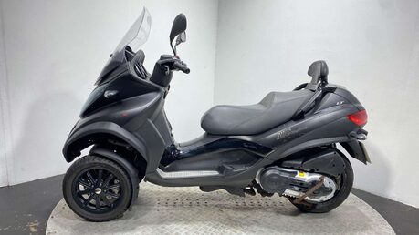 Piaggio MP3 500 Sport Touring LT 2