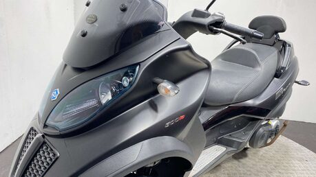 Piaggio MP3 500 Sport Touring LT 4