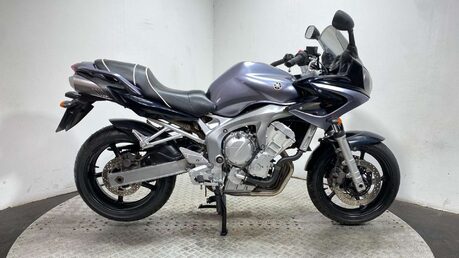 Yamaha FZ 600 1