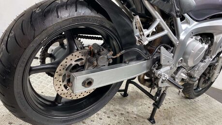 Yamaha FZ 600 18