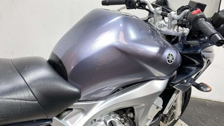 Yamaha FZ 600 20