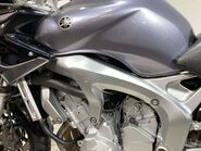 Yamaha FZ 600 21