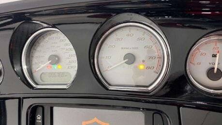 Harley-Davidson Touring 1745 FLHXS Street Glide Special Euro 4 64