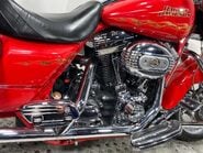 Harley-Davidson Touring FLHRSE CVO Roadking 20