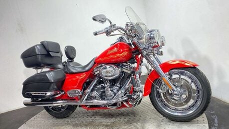 Harley-Davidson Touring FLHRSE CVO Roadking 38