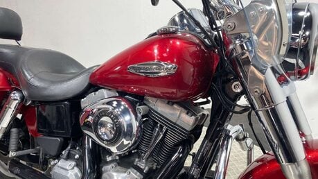 Harley-Davidson Dyna 1690 FLD Switchback 30