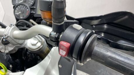 BMW F800 800 Adventure Petrol Manual (86 ps) 16