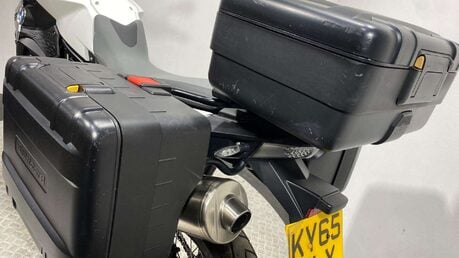 BMW F800 800 Adventure Petrol Manual (86 ps) 31