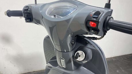 Keeway Versilia 125 Euro 5 4