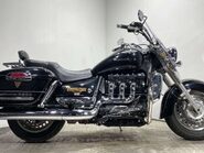 Triumph Rocket 2294 Touring 1