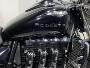 Triumph Rocket 2294 Touring 22