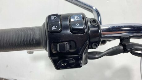 Triumph Rocket 2294 Touring 30