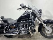 Triumph Rocket 2294 Touring 34