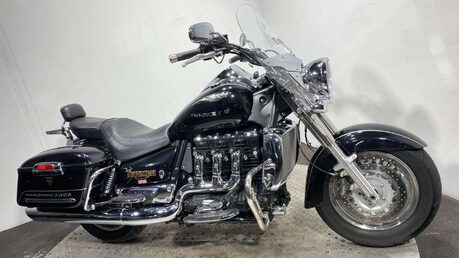 Triumph Rocket 2294 Touring 34