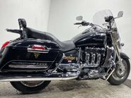 Triumph Rocket 2294 Touring 35