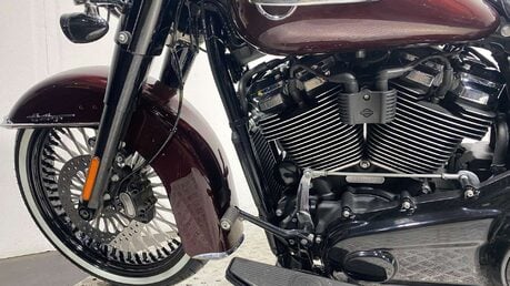 Harley-Davidson Softail 1745 FLHC Heritage Classic Euro 4 24