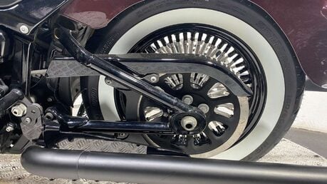 Harley-Davidson Softail 1745 FLHC Heritage Classic Euro 4 33